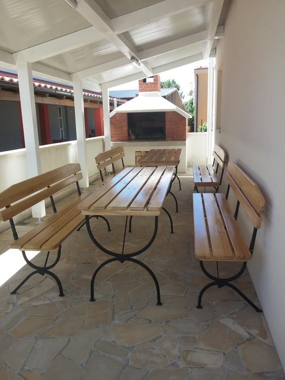 Apartament Ayla Vir
