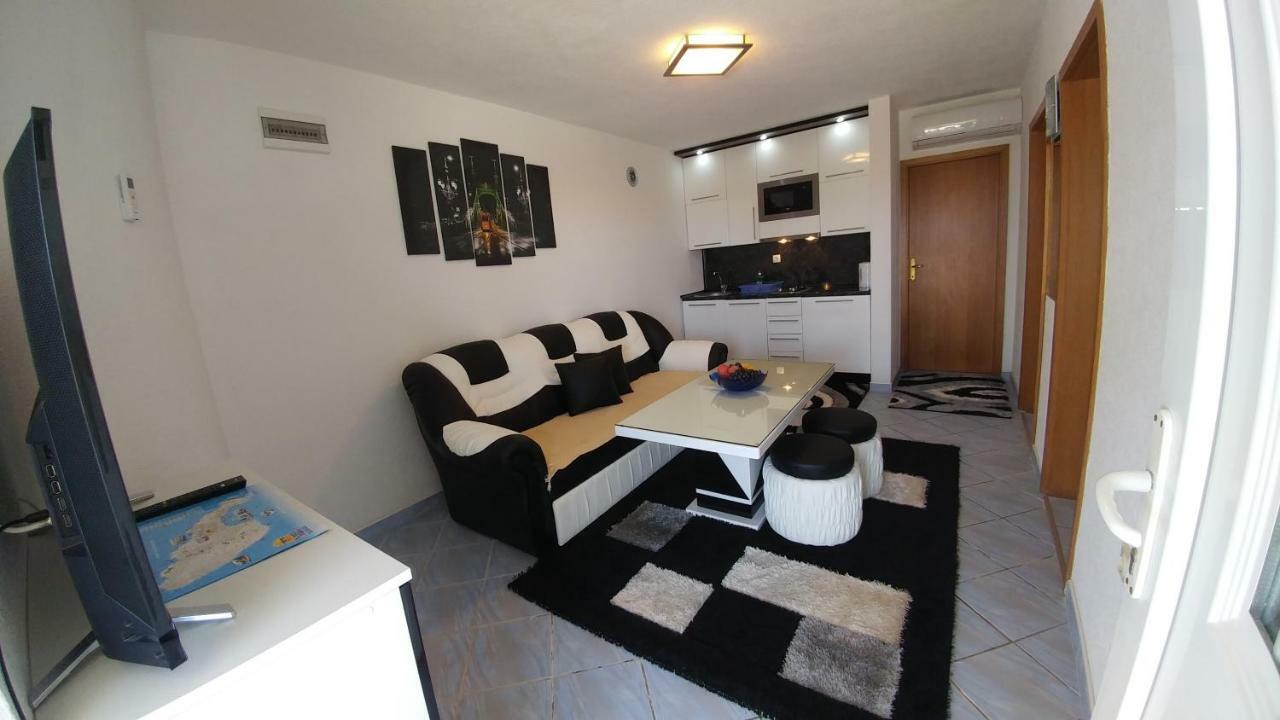 Apartament Ayla