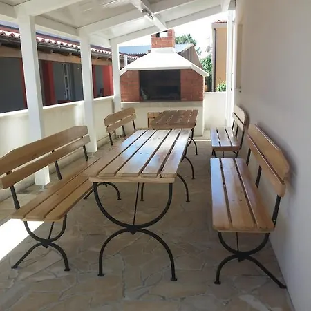 Apartments Ayla Vir Exterior photo