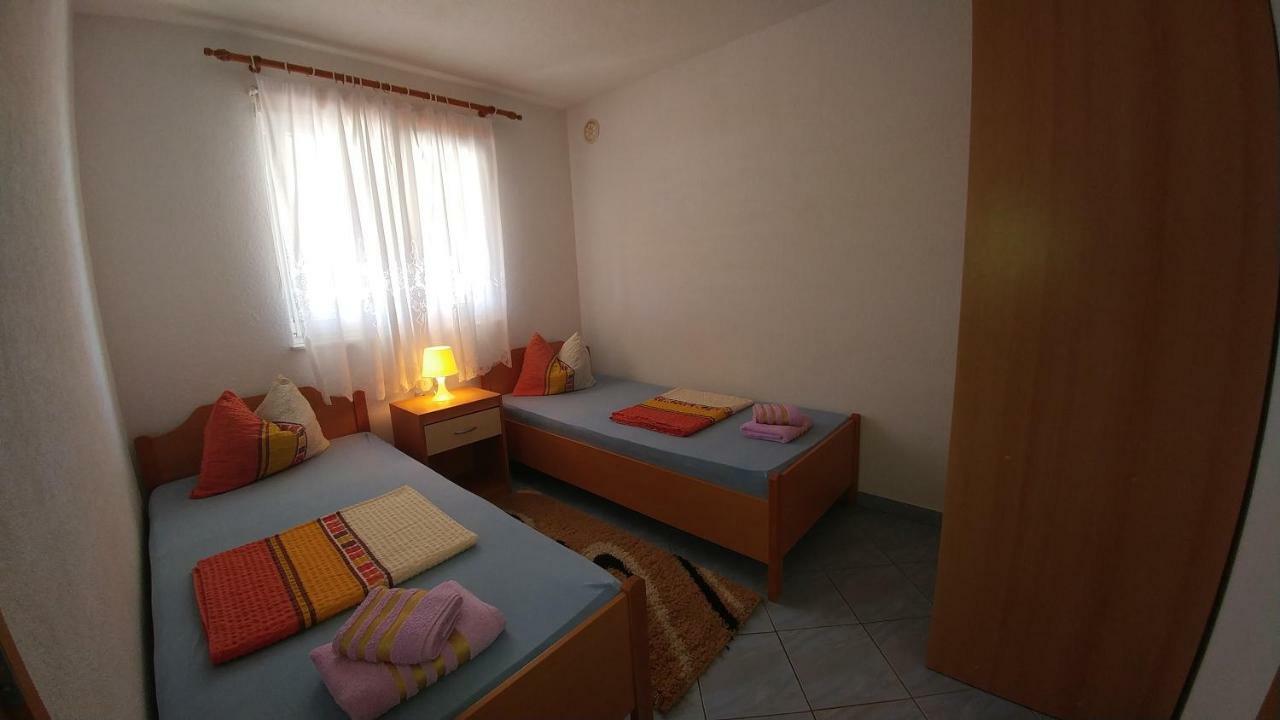Apartment Ayla *